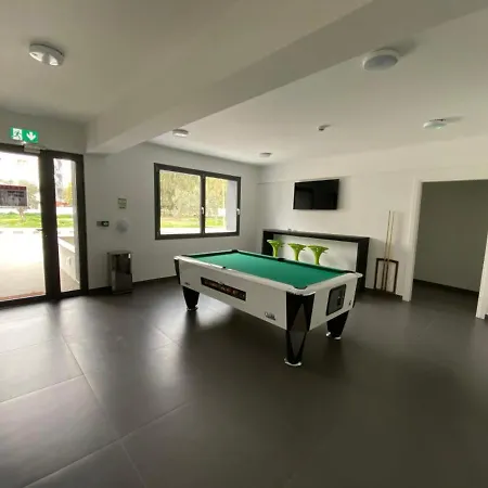 U City Residences Apartamento